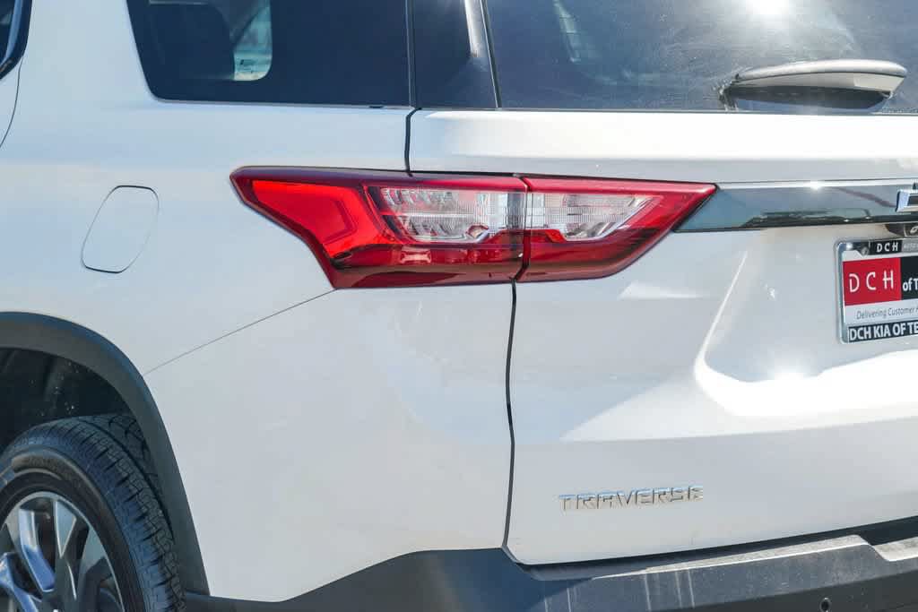 Used 2020 Chevrolet Traverse RS FWD image 7
