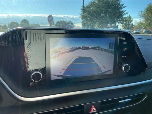 Certified 2023 Hyundai Sonata SE image 19