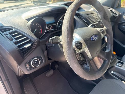 Used 2016 Ford Escape S FWD image 17