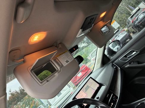 Used 2024 Nissan Rogue Platinum FWD image 44