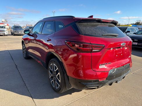 Used 2025 Chevrolet Blazer RS w/ Driver Confidence II Package image 11