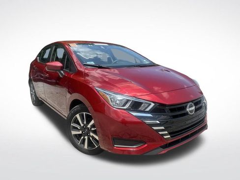 Used 2024 Nissan Versa SV FWD image 10