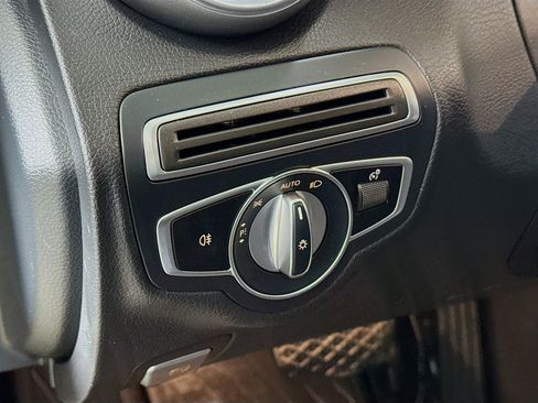 Used 2021 Mercedes-Benz C 300 4MATIC Sedan image 14