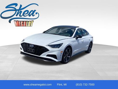 Used 2022 Hyundai Sonata Sport FWD image 1