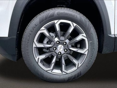 New 2026 GMC Terrain Elevation w/ Elevation Premium Package AWD/4WD image 13