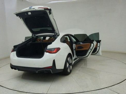 Used 2023 BMW i4 eDrive40 w/ Premium Package image 73