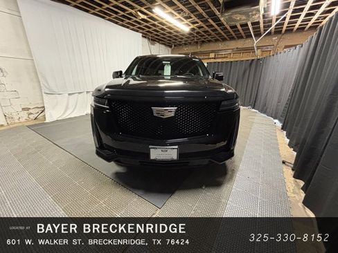 Used 2023 Cadillac Escalade ESV Sport image 8