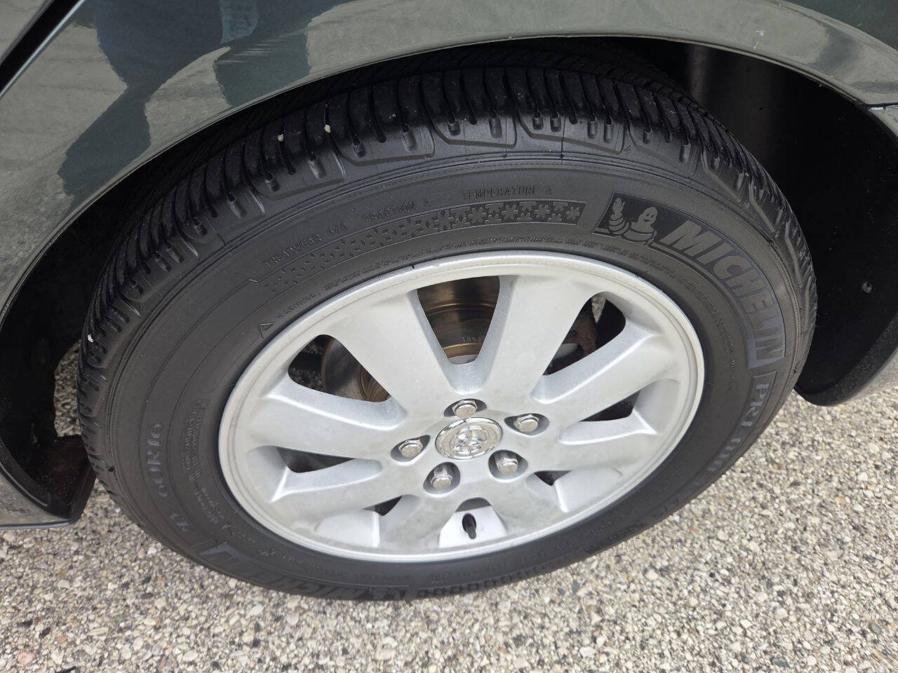 Used 2003 Toyota Camry XLE w/ XLE Premium Plus Pkg FWD image 20
