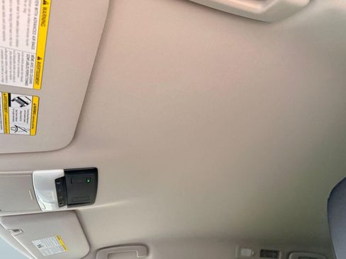 New 2026 Nissan Pathfinder SV image 11