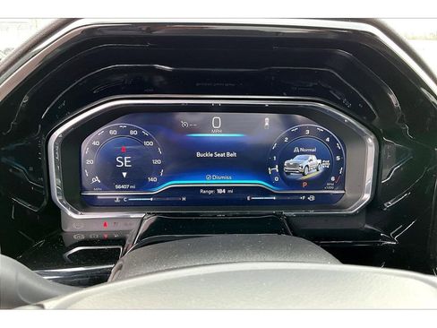 Used 2024 Chevrolet Silverado 1500 High Country w/ High Country Premium Package AWD/4WD image 21