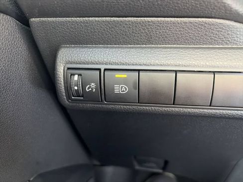 Used 2024 Toyota Corolla LE FWD image 18