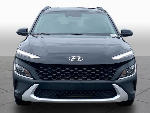 Used 2023 Hyundai Kona SEL w/ Convenience Package FWD image 4