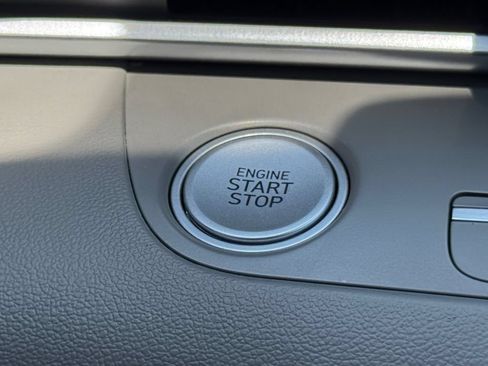 Used 2023 Hyundai Elantra SEL w/ Convenience Package FWD image 29
