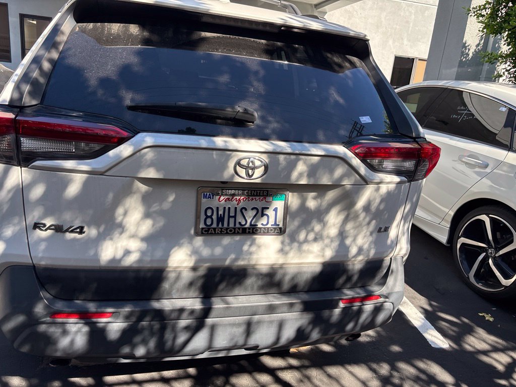 Used 2019 Toyota RAV4 LE w/ Carpet Mat Package FWD image 3