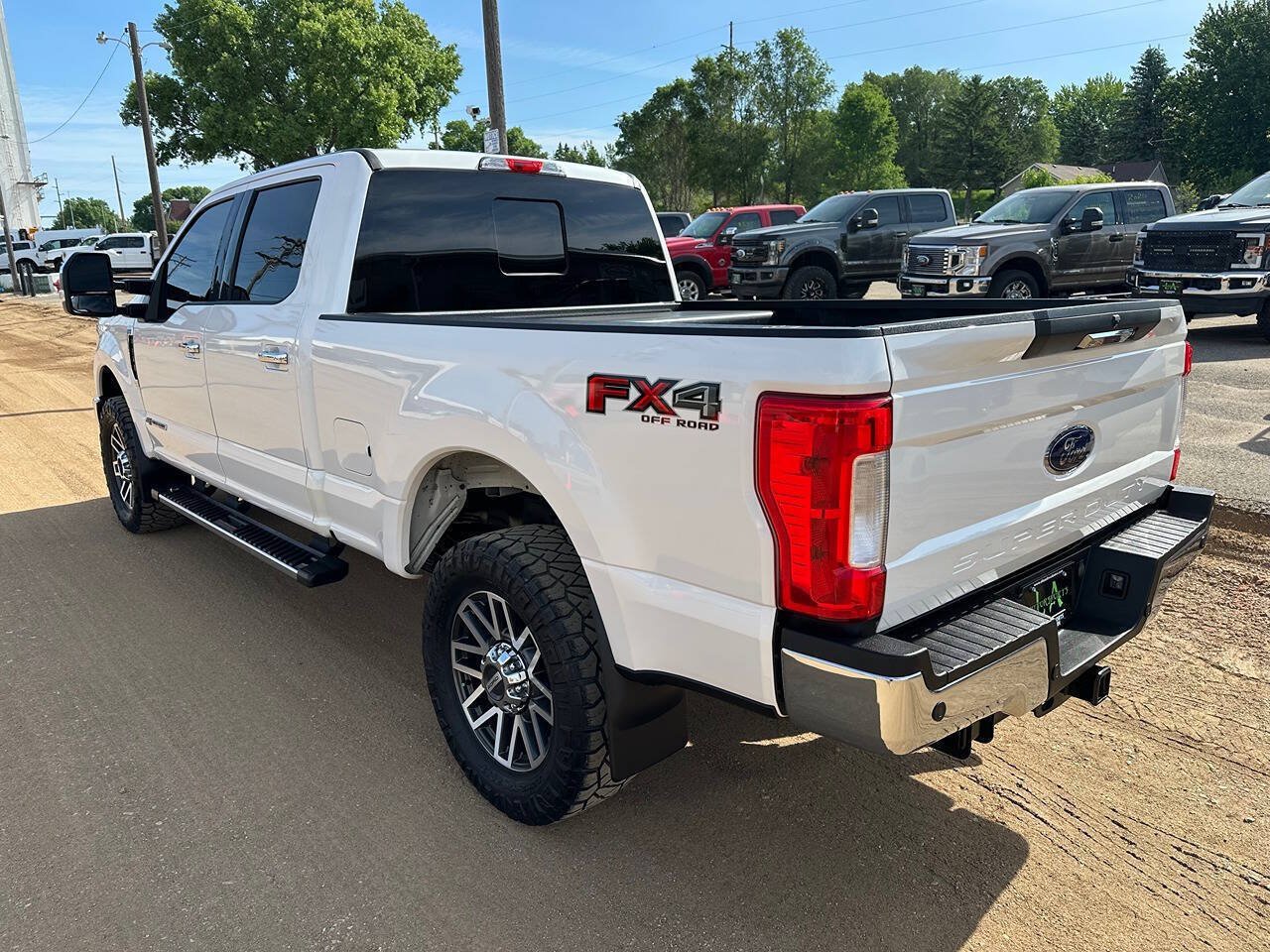 Used 2017 Ford F250 Lariat w/ Chrome Package AWD/4WD image 3