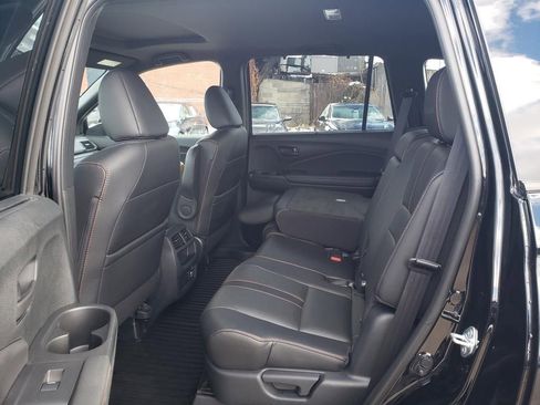 Used 2023 Honda Passport TrailSport image 19