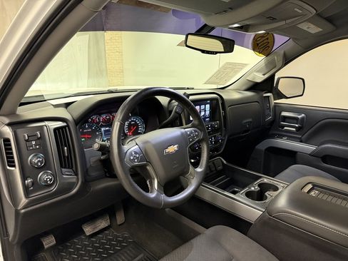 Used 2018 Chevrolet Silverado 1500 LT w/ All Star Edition image 27