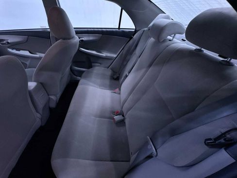 Used 2012 Toyota Corolla LE image 32