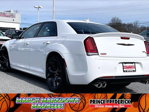 Used 2023 Chrysler 300 S w/ Comfort Group image 9
