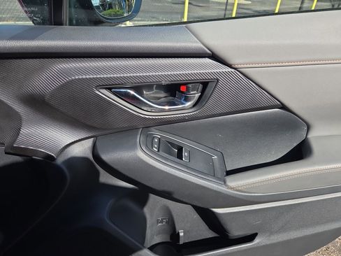 Certified 2024 Subaru Crosstrek 2.5i Limited w/ Crosstrek Mirror Package AWD/4WD image 19