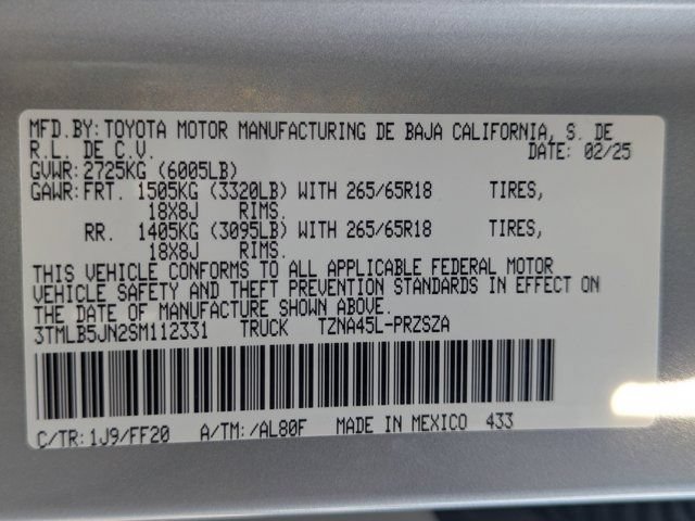 Used 2025 Toyota Tacoma SR5 AWD/4WD image 27