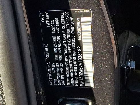 Used 2021 Porsche Macan S image 33