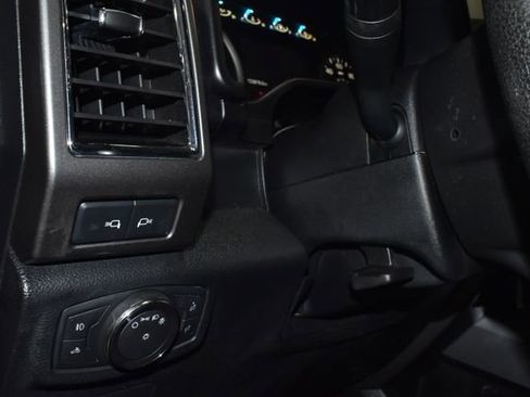 Used 2016 Ford F150 XLT w/ Equipment Group 301A Mid image 19