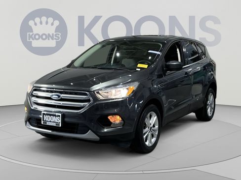 Used 2019 Ford Escape SE AWD/4WD image 1