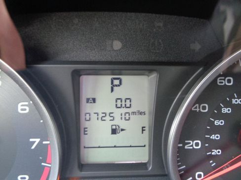 Used 2017 Subaru Forester 2.5i Premium w/ All-Weather Package image 18