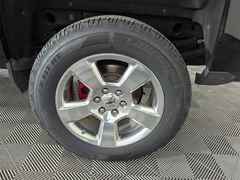 Used 2019 Chevrolet Silverado 1500 LT image 17