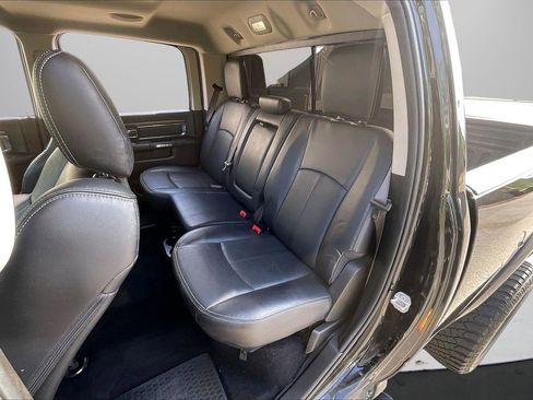 Used 2018 RAM 2500 Laramie w/ Snow Chief Group image 23