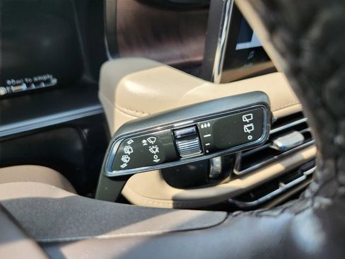 Used 2022 Lincoln Nautilus Reserve image 24