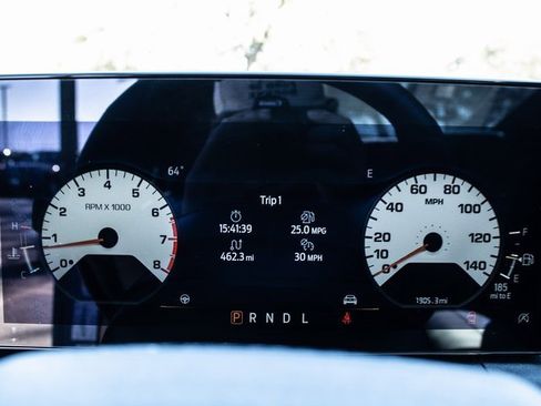 Used 2025 Ford Mustang Coupe image 12