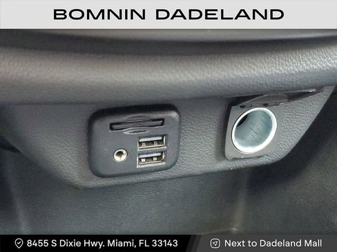 Used 2021 Chevrolet Traverse Premier image 27