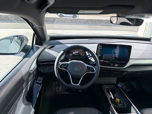 Certified 2023 Volkswagen ID.4 Pro S Plus image 16