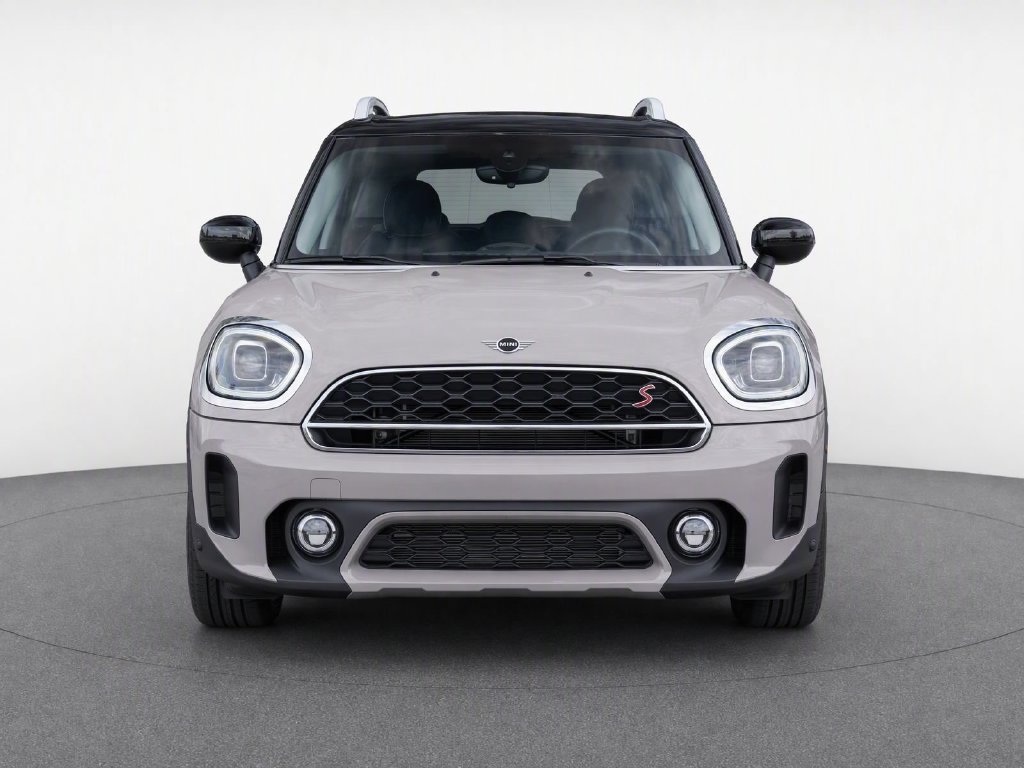 Used 2024 MINI Cooper Countryman S w/ Premium Package FWD image 2