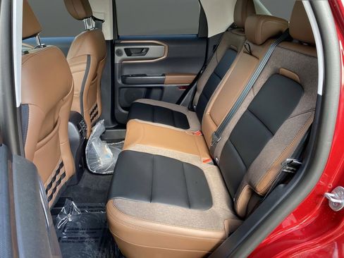 New 2025 Ford Bronco Sport Outer Banks w/ Outer Banks Tech Package+ image 40