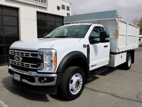 Used 2023 Ford F550 4x4 Regular Cab Super Duty image 2