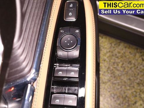 Used 2022 Lincoln Corsair Reserve w/ Elements Package FWD image 37