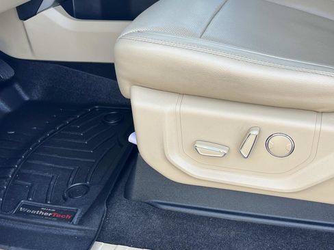 Used 2018 Ford F350 Lariat w/ Lariat Value Package image 19