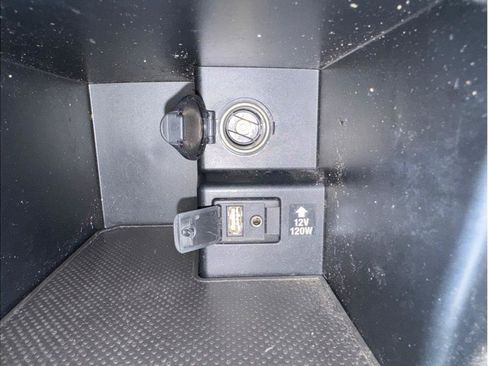 Used 2012 Toyota Camry LE FWD image 20