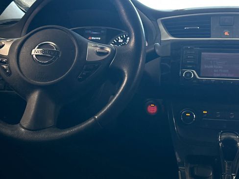 Used 2016 Nissan Sentra SR FWD image 16