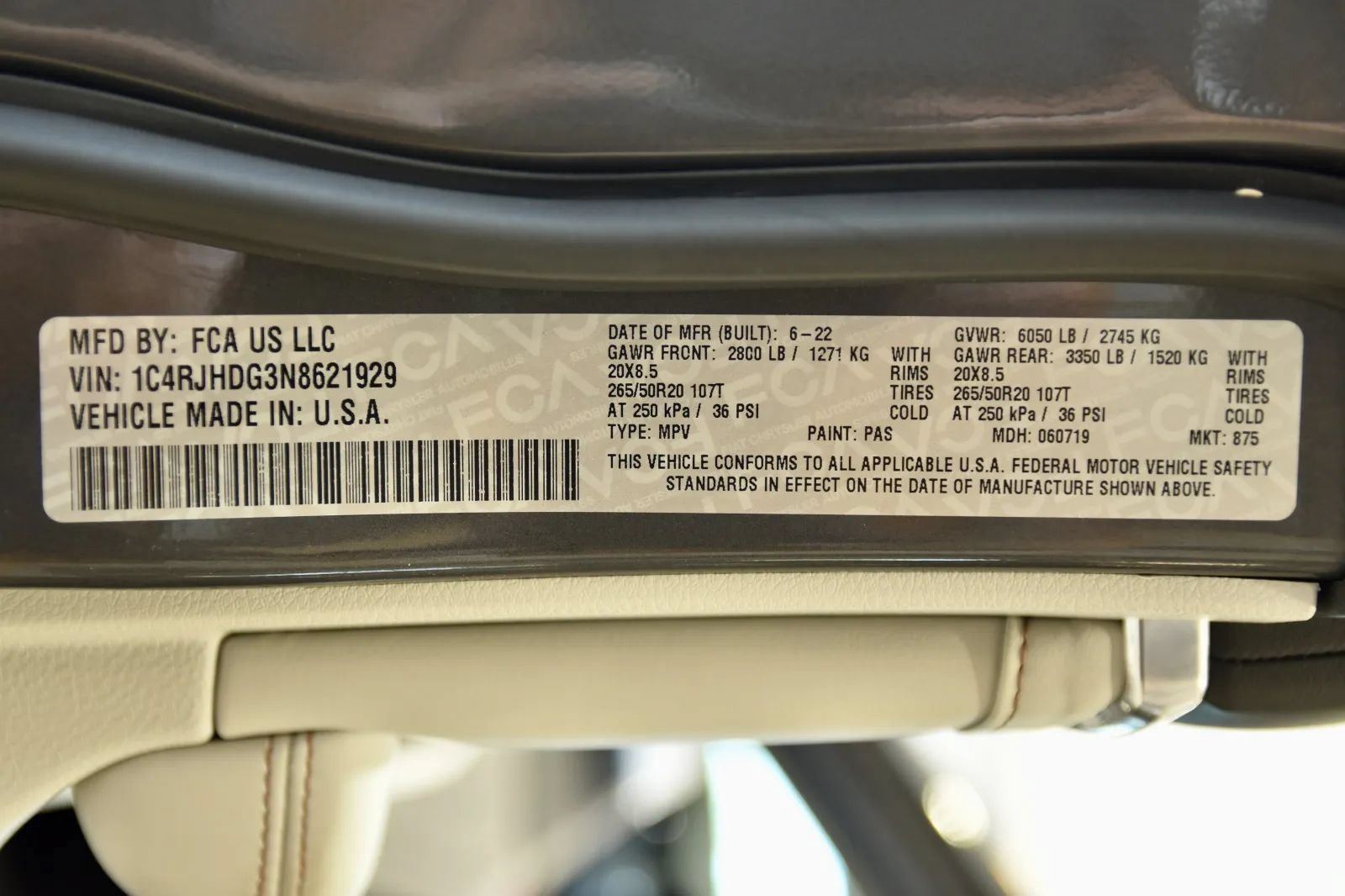 Used 2022 Jeep Grand Cherokee Overland AWD/4WD image 31