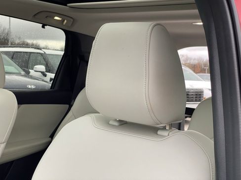 Used 2024 MAZDA CX-90 Plug-In Hybrid w/ Premium Plus image 24