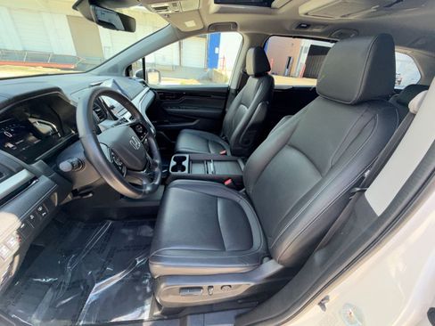 Used 2023 Honda Odyssey Touring image 22