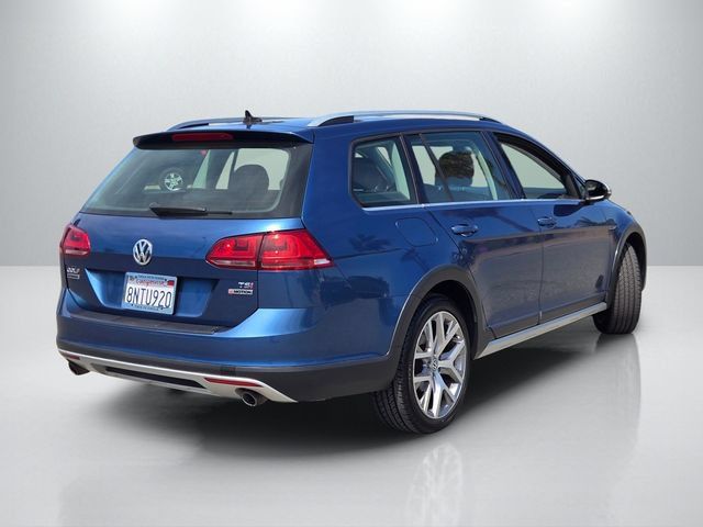 Used 2017 Volkswagen Golf Alltrack SEL AWD/4WD image 4