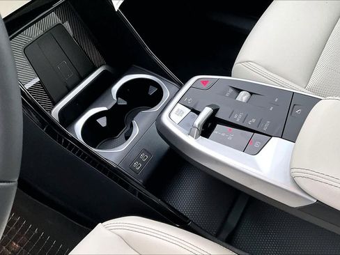 New 2026 BMW X1 xDrive28i w/ Convenience Package image 6