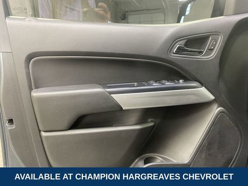 Used 2019 Chevrolet Colorado ZR2 image 30