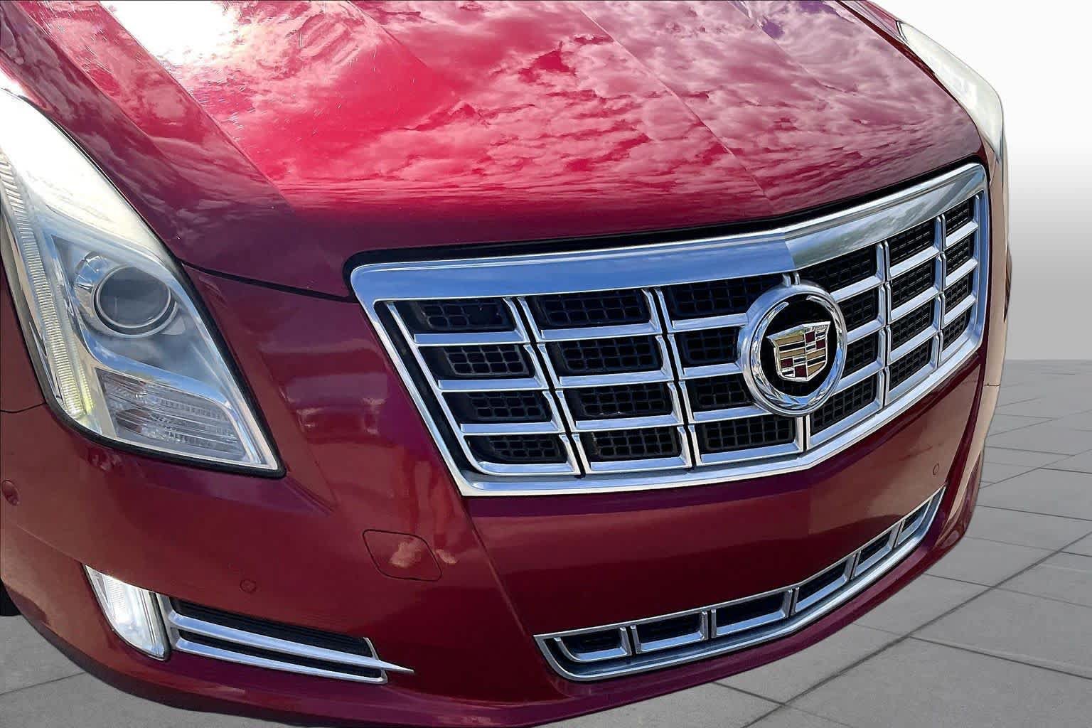 Used 2015 Cadillac XTS Luxury w/ Driver Awareness Package FWD image 29