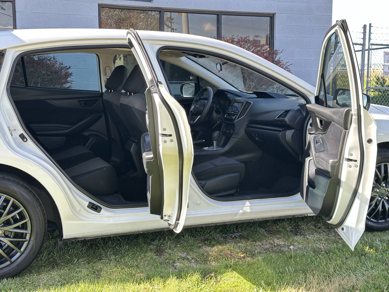 Used 2019 Subaru Impreza 2.0i AWD/4WD image 23